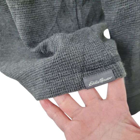 2/$20 Eddie Bauer Plain Grey Crewneck Sweatshirt Top Size: Small - Picture 6 of 9
